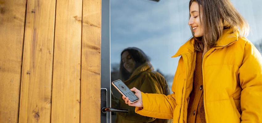 Fingerprint Smart Locks Installation Services in Manhattan, New York