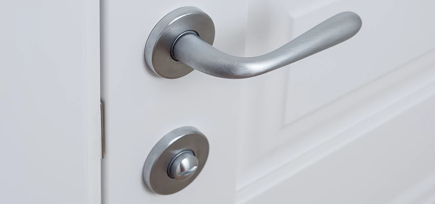 Single-Occupancy Restroom Locks Repair in Manhattan, NY