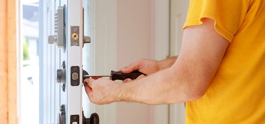 Eviction Locksmith For Key Fob Replacement Services in Manhattan, New York